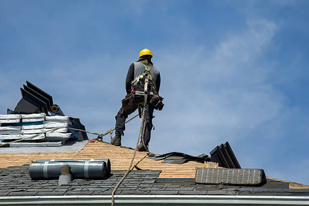 Professional Roofing technician working in Lake Huntington, NY